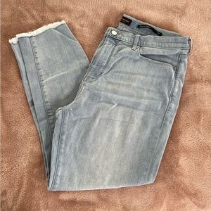 Banana Republic Mid-Rise Skinny Jean 31 Short Frayed Hem